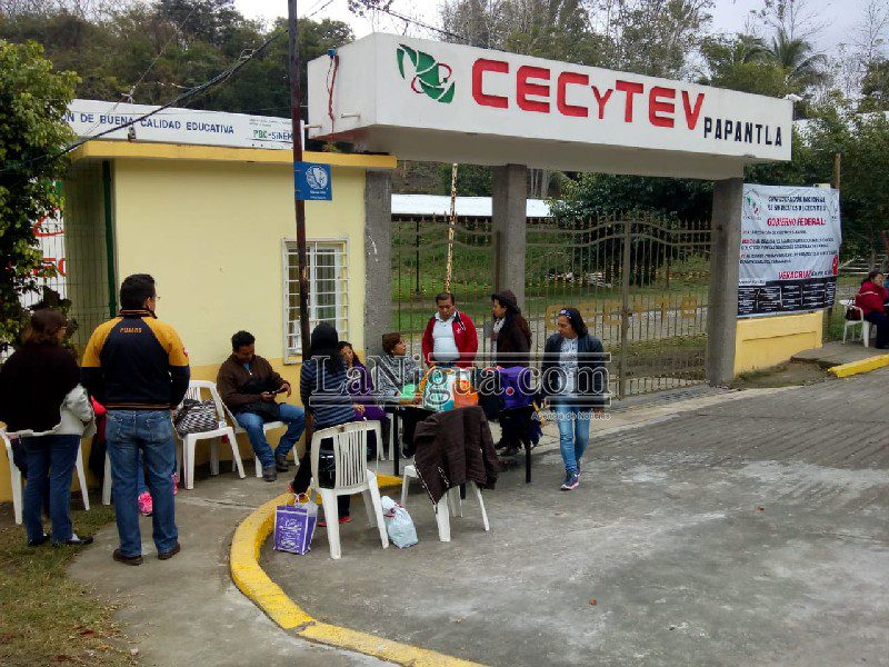 Para labores en los CECYTEV por recorte presupuestal 5 WhatsApp Image 2019 02 25 at 15.55.09
