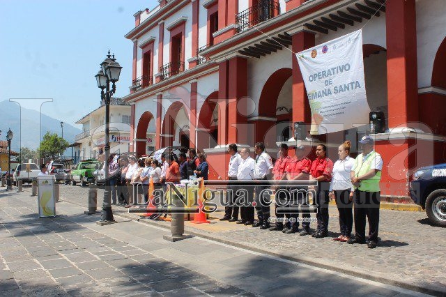 Dan banderazo de inicio del Operativo de Semana Santa 2019 en Coscomatepec