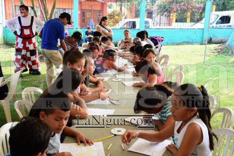 Llevan a cabo el programa “Comunidad (es) Arte” en Guadalupe Barreal