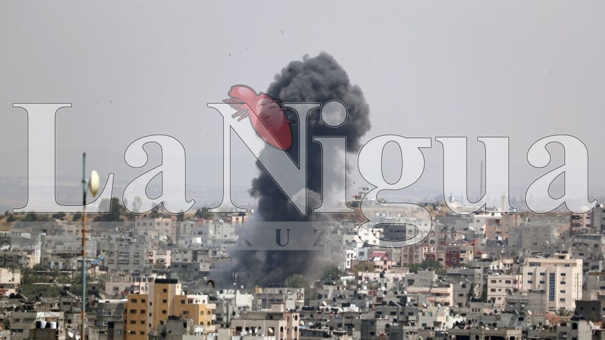 Israel bombardea a palestinos en Gaza con más de 400 cohetes