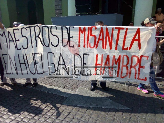 Piden destitución de directora de la telesecundaria Don Fernando Gutiérrez Barrios