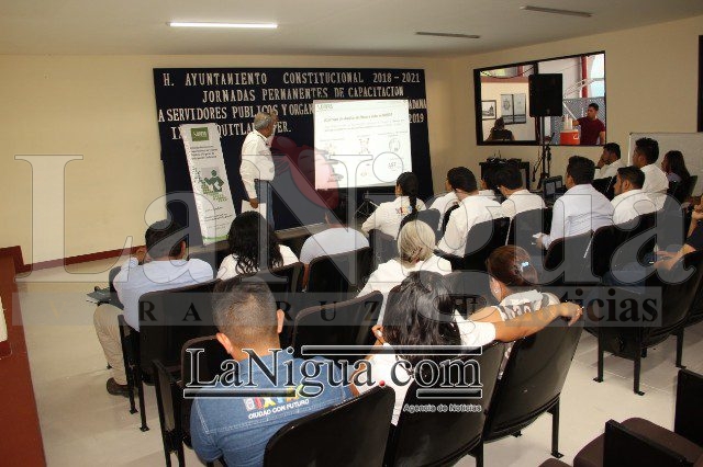 ORFIS capacitó a Servidores Públicos y Órganos de Participación Ciudadana” de Ixtaczoquitlán