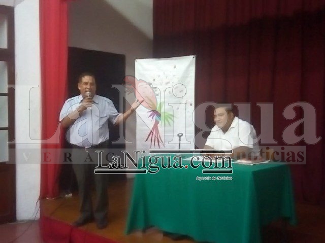 Presentan nueva línea de guías escolares