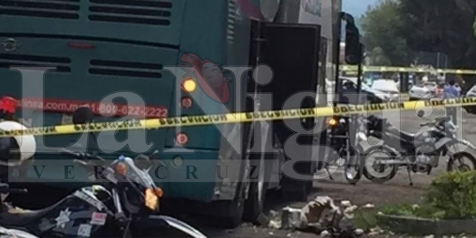 Estallan en Michoacán tres granadas dentro del maletero de un autobús