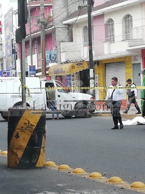 Autobús atropella y mata a sexagenaria