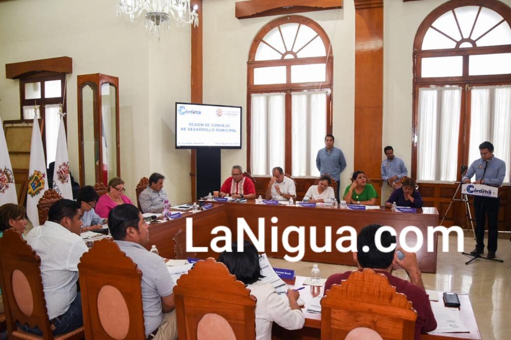 Consejo de Desarrollo Municipal y Cabildo de Córdoba aprueban inversión de más de 14 millones en obras