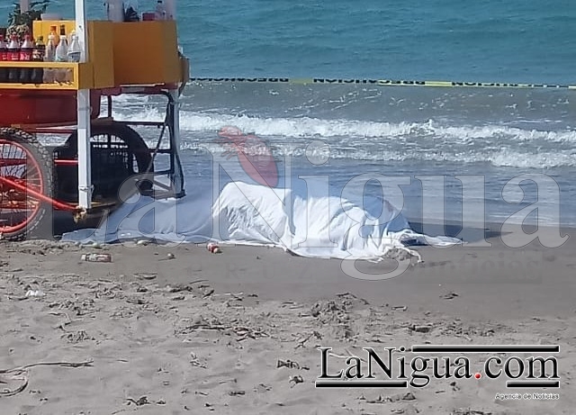 Ejecutan a ambulante en playas tecoluteñas