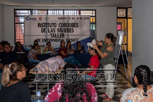 Ayuntamiento de Córdoba otorga curso básico de enfermería para promover el autoempleo