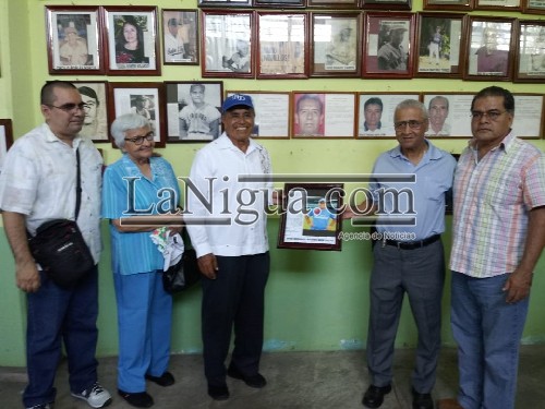 Enrique Bustos es inmortal del béisbol de la Liga Cordobesa