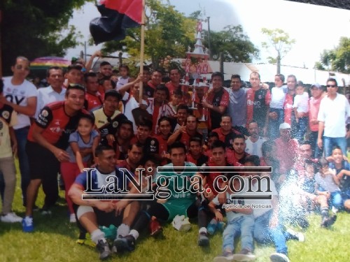 Deportivo Loxman campeón, 2-1