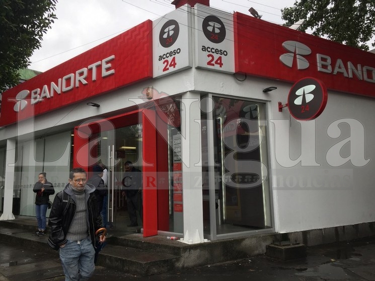 Banorte restablece todos sus servicios tras falla técnica
