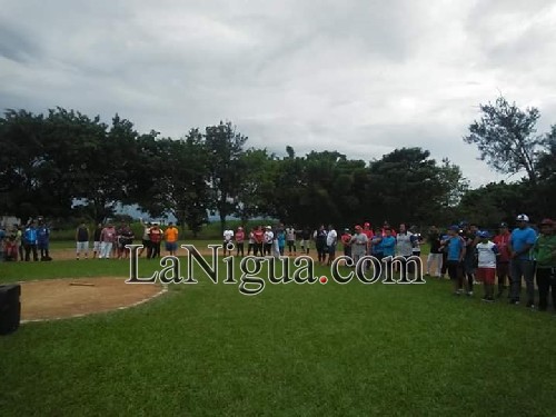 En marcha el softbol mixto en La Luz Fco. I. Madero