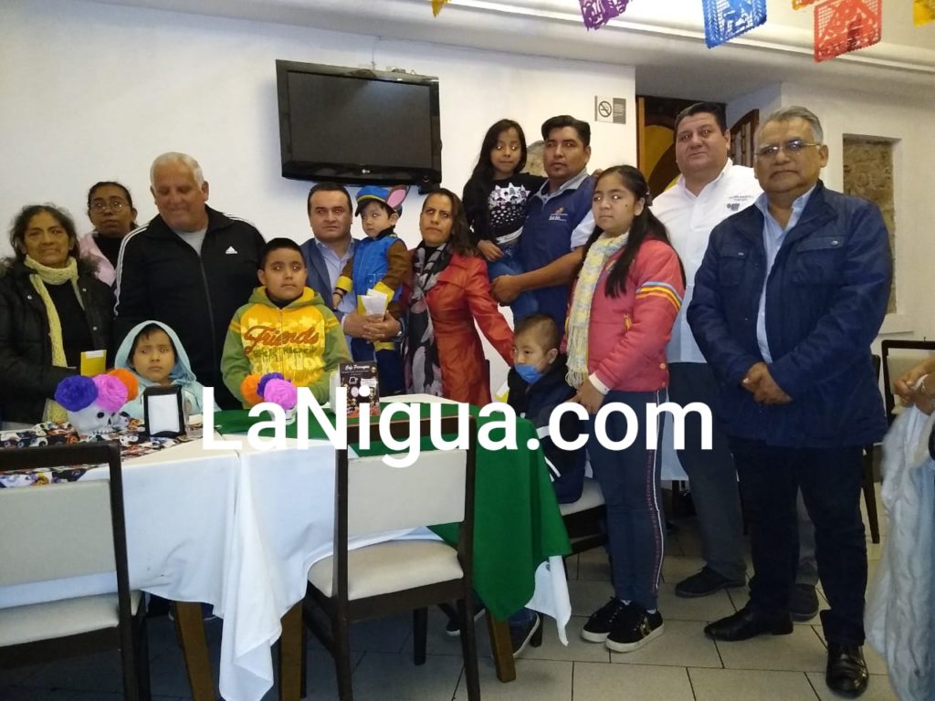 Entregan apoyos recaudados en el partido de Leyendas del América vs Potros a niños y adultos con cáncer