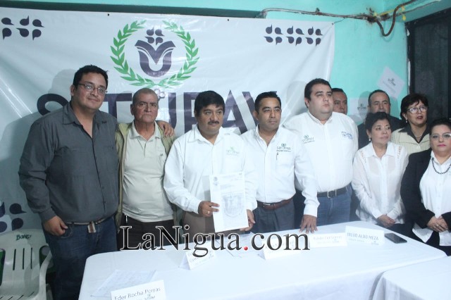 Exigen respeto a derechos laborales en UPAV.