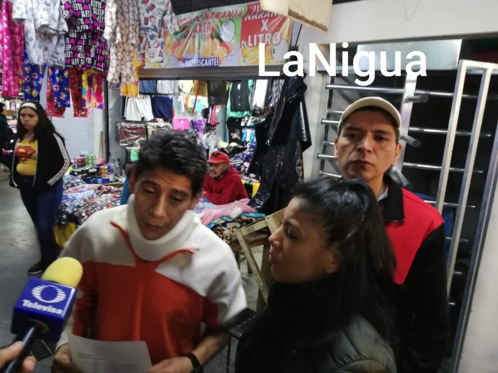 Denuncian violento desalojo