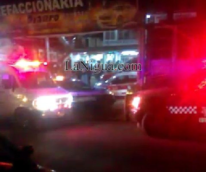 Ejecutan a hombre en una refaccionaria de la colonia Ballinas de Fortín.