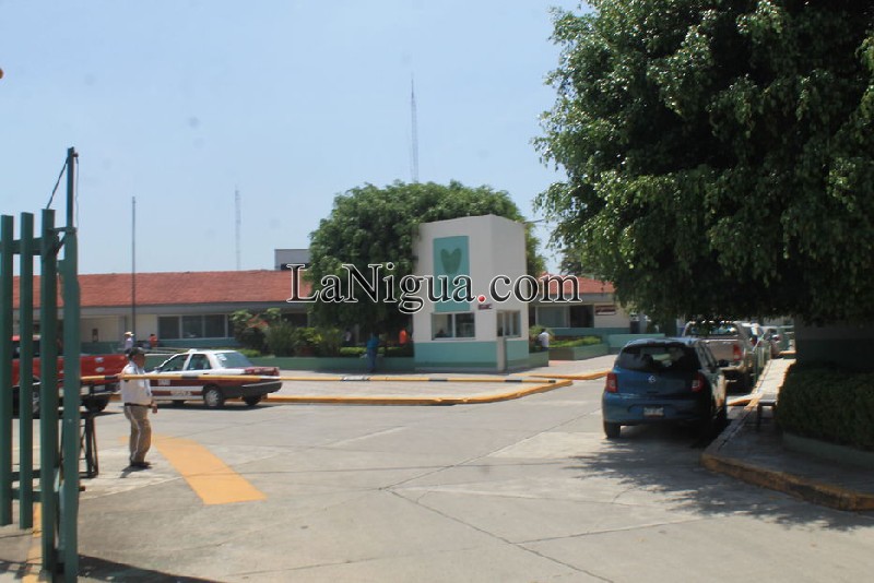 Conflicto entre transportistas en Coscomatepec; hieren de un disparo a chofer.