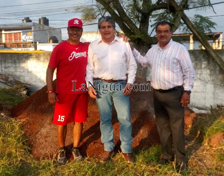 Dona Ángel Gómez Tapia, CNPR arcilla para el “Salomé Barojas”