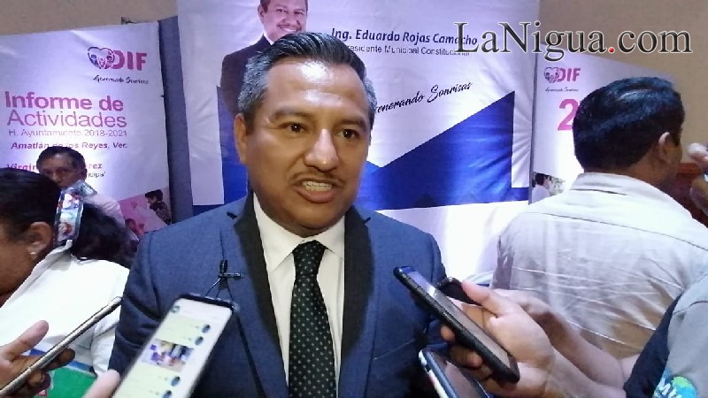 Presenta su segundo informe de labores alcalde de Amatlán