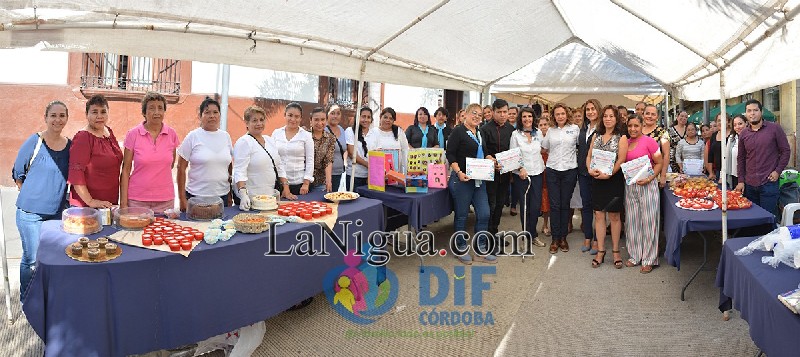 Realiza DIF clausura de talleres para el autoempleo