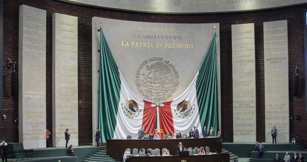 Diputados rechazan bajar 50% de presupuesto a partidos; Morena y PES votan a favor, y los mayoritean