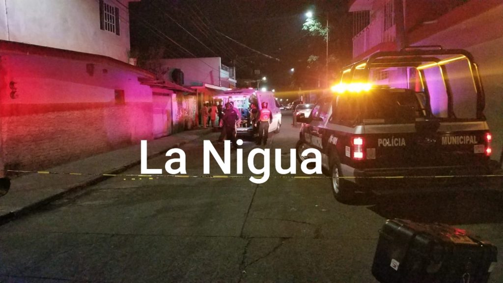 Balean a dueño de bar