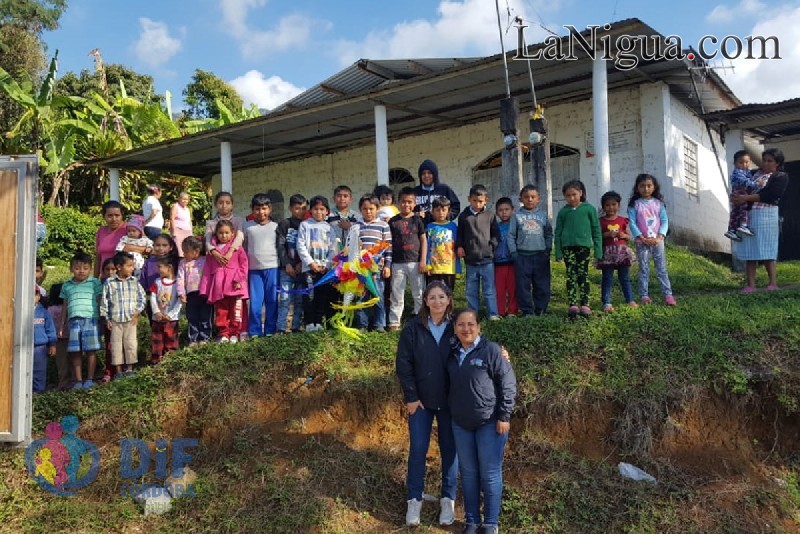 Realiza DIF Municipal banderazo de la 3ra. Caravana de Juguetes “Regalando Sonrisas”