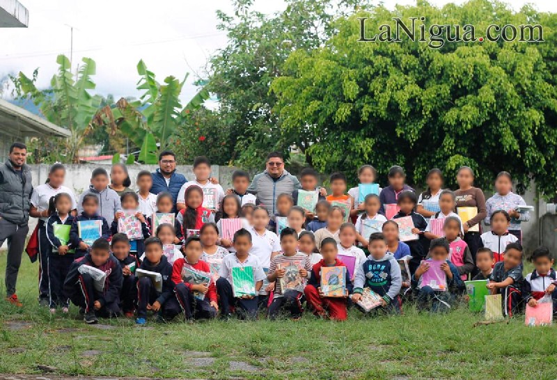 Sin descanso en apoyo a la educación en esta 4T: Ríos Uribe