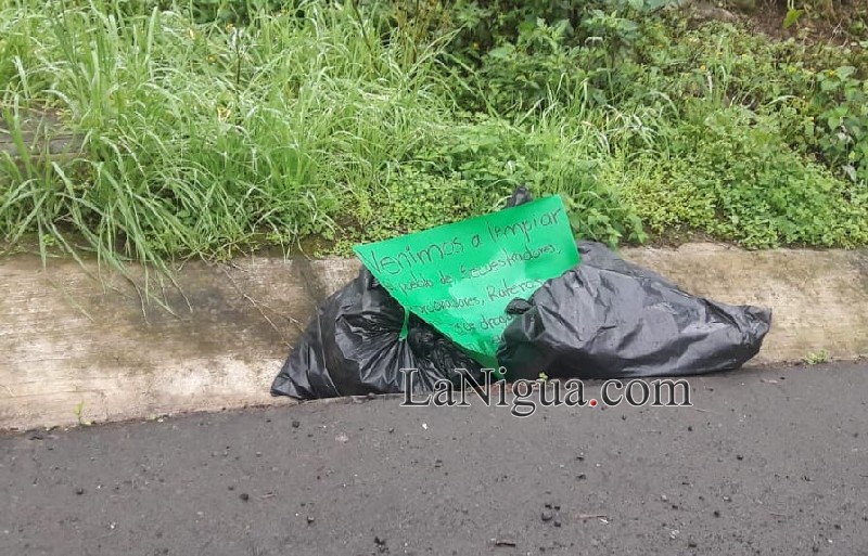 “Embolsado” y con “narco-mensaje” en Huatusco.