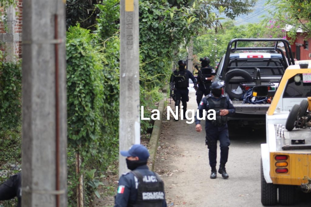 Persecución y balacera entre Monte Blanco y Monte Salas