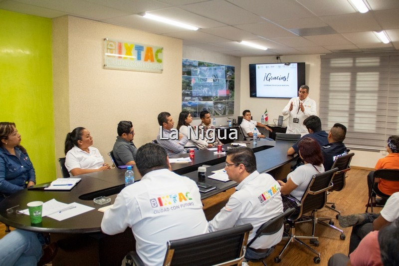 Capacitan al consejo Consultivo municipal de turismo de Ixtaczoquitlán