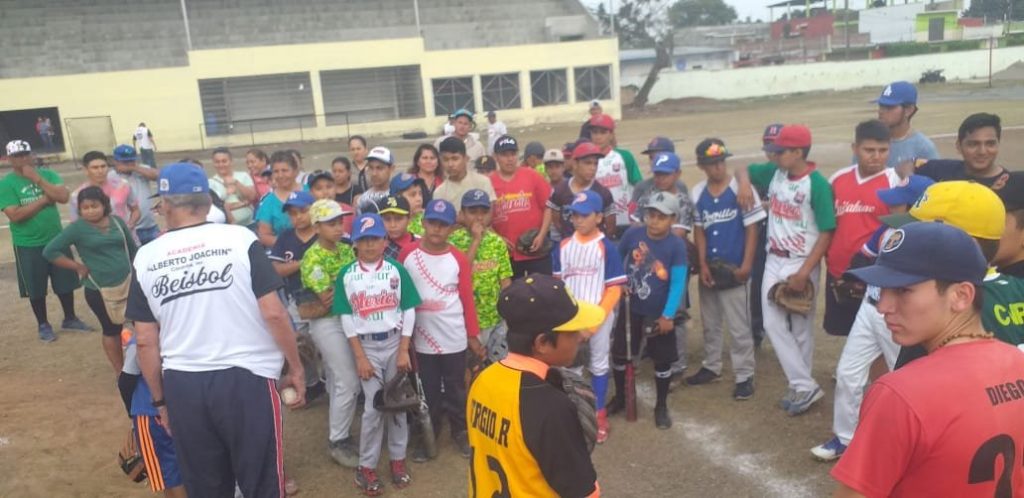 Un éxito la clínica de Alberto Joachín a Cañeros CNPR