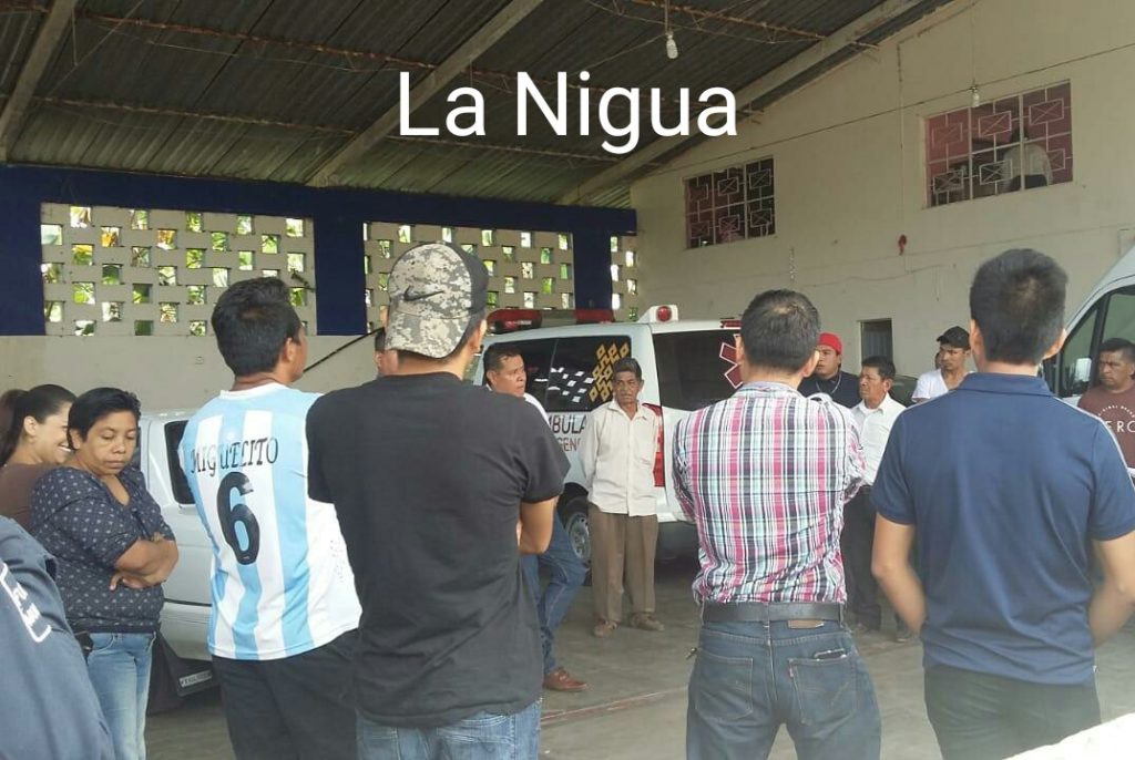 Toman palacio municipal de Tenampa para exigir solución al desabasto de agua