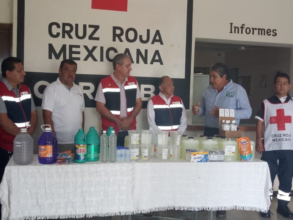 Bomberos y Cruz Roja recibieron apoyo de la Cordobesa de Béisbol