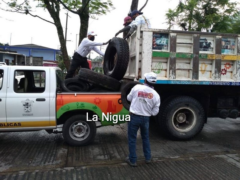 Fumigan en Ixtaczoquitlán para frenar proliferación del mosquito transmisor del dengue