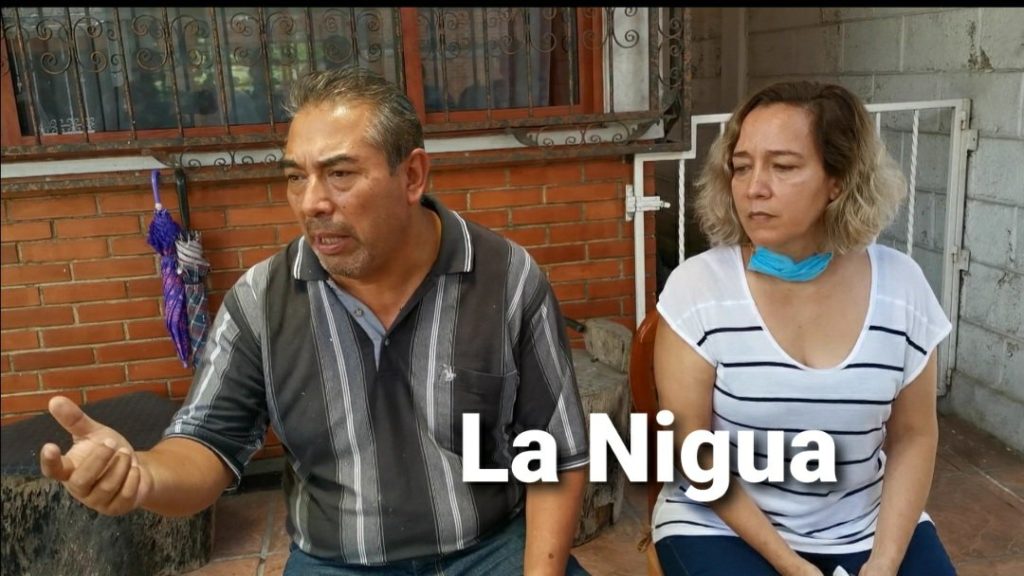 Claman padres porque les regresen a su hija.