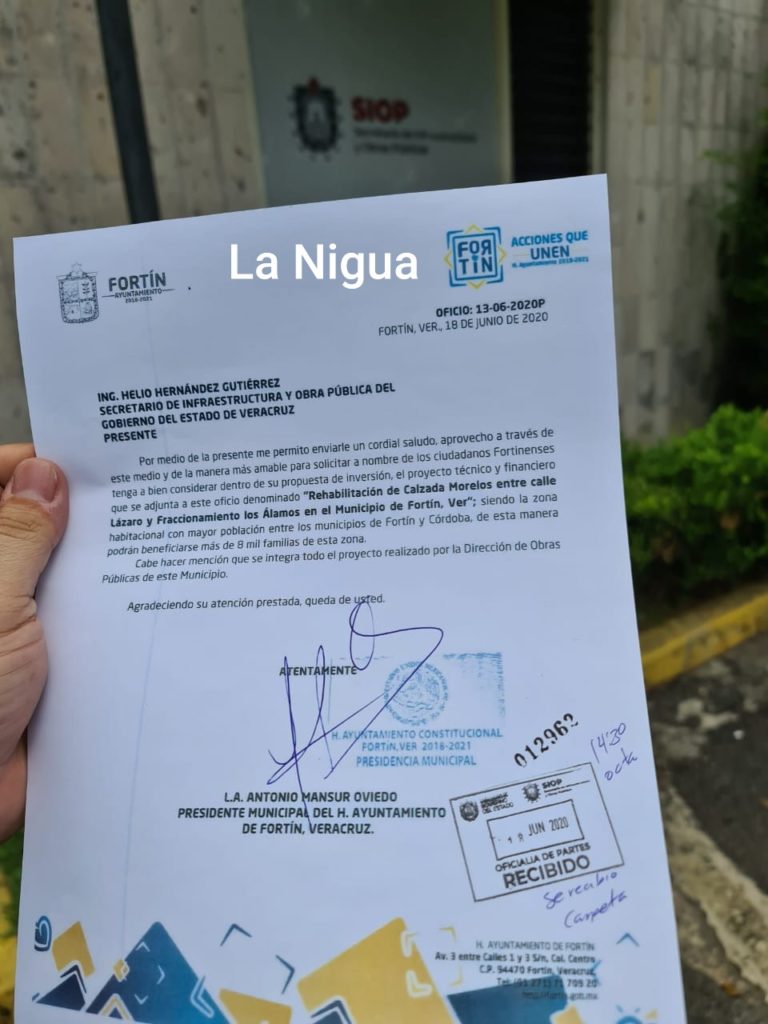 Entrega Toño Mansur a SIOP proyecto para rehabilitación de Calzada Morelos