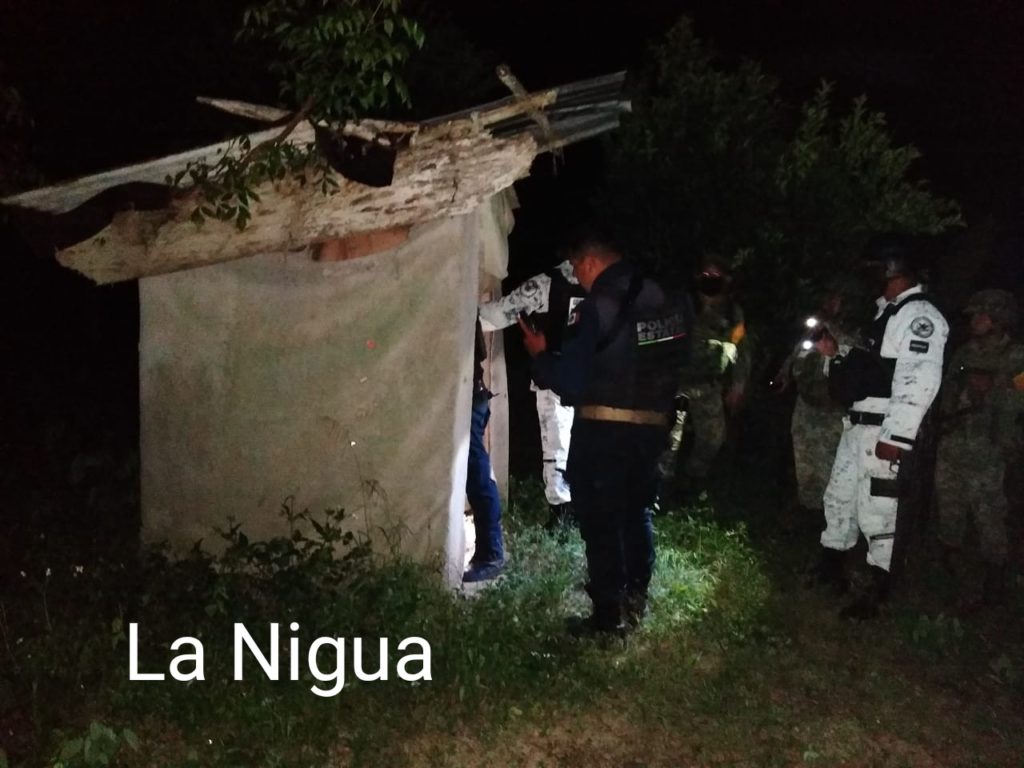 Localizan a un mujer sin vida dentro de una letrina en Papantla…