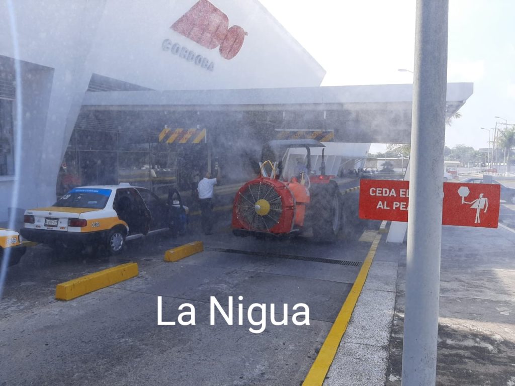 Ayuntamiento sanitiza Terminal de Autobuses Córdoba