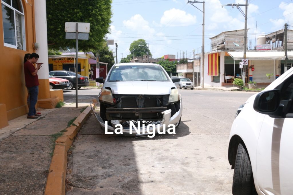 Solo daños materiales en choque ocurrido en el barrio Tamarindo