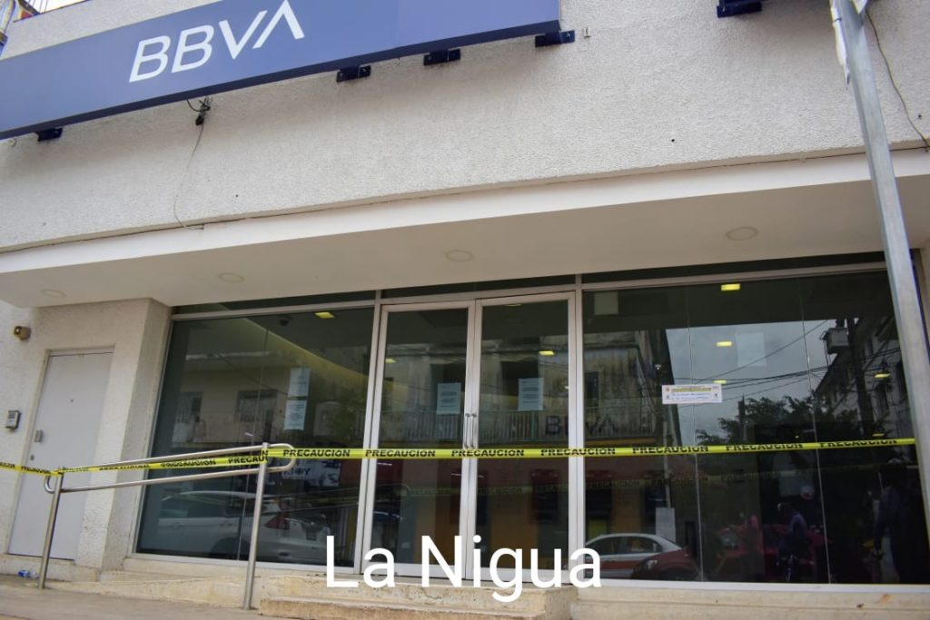 Banco BBVA suspendido provisionalmente por el Ayuntamiento de Acayucan