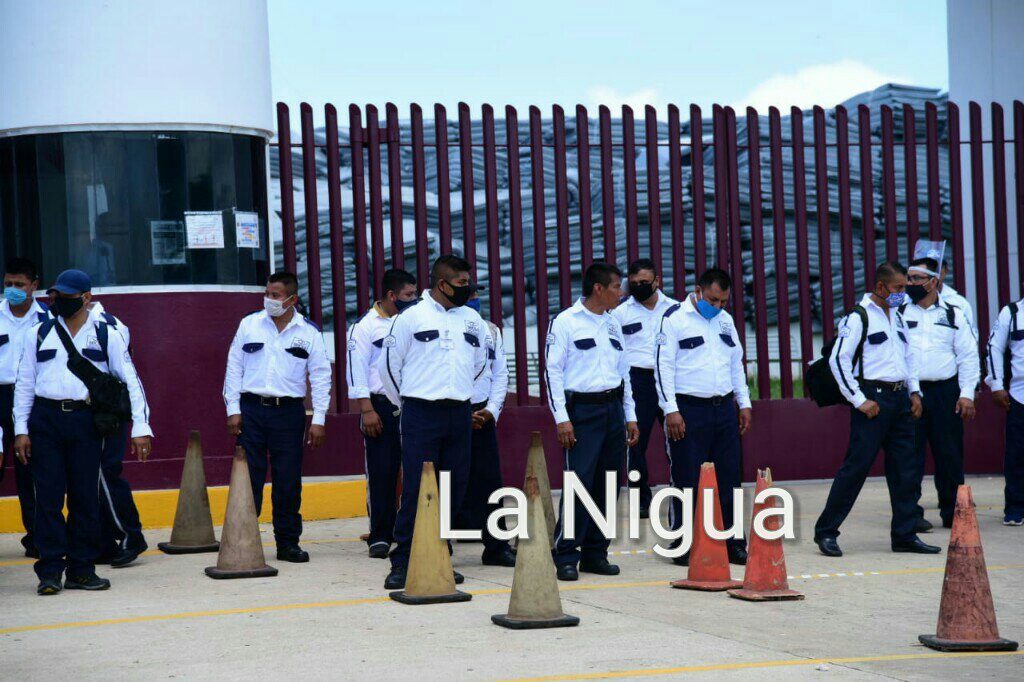 Acoso sexual y laboral sufren elementos de Seicsa en la Estación Migratoria de Acayucan