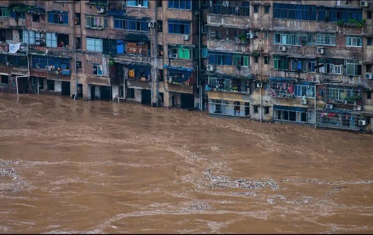 Lluvias e inundaciones dejan al menos 120 muertos en China