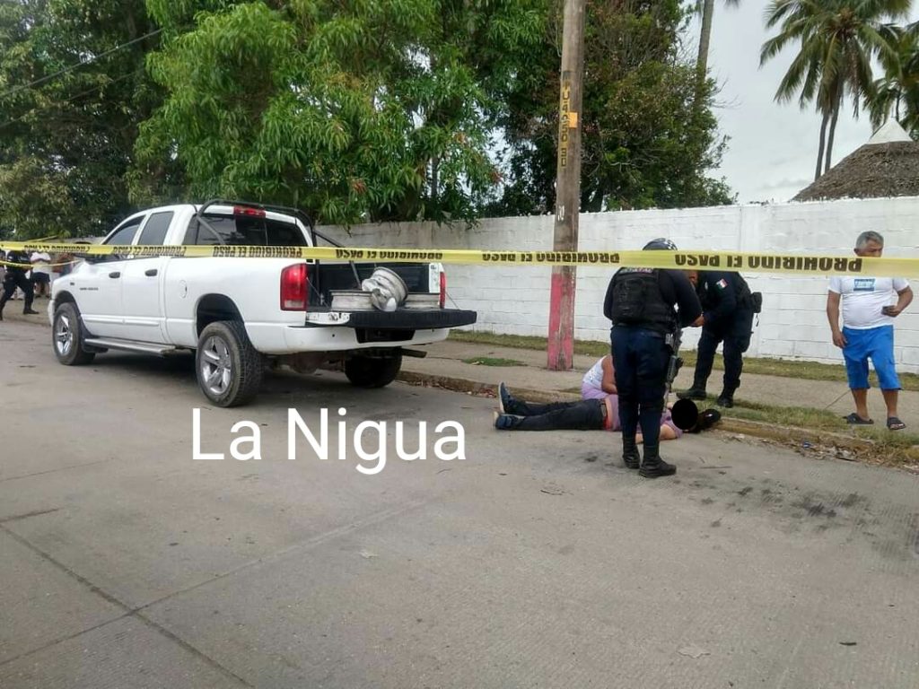 EJECUTAN A UNA PERSONA EN MINATITLÁN