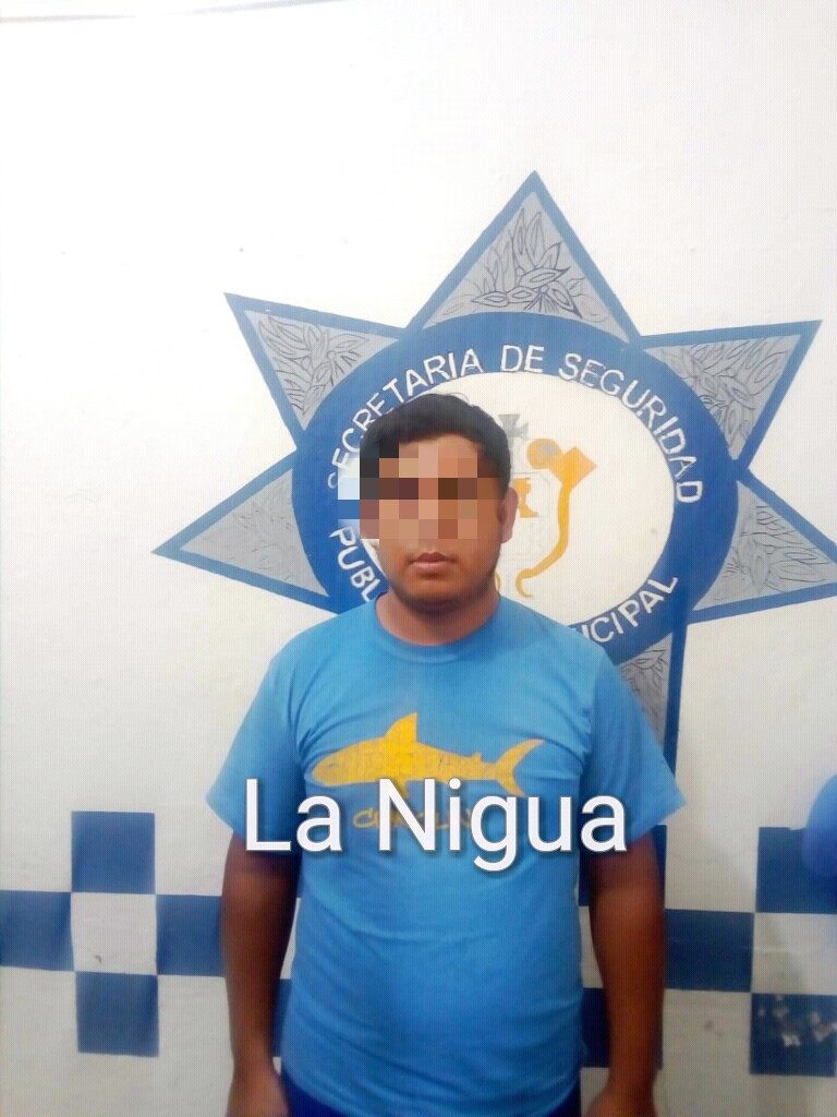 Detienen lugareños de Camarón a presuntos roba motos