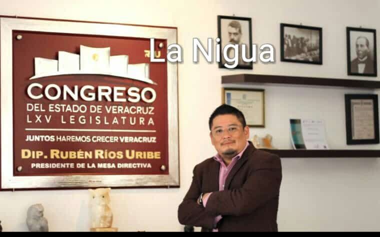 Entregar Pemex a extranjeros, es traición a la patria