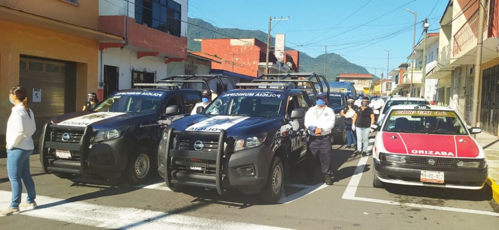 Por sexta vez entrega DIF despensas a orizabeños 3 IMG 20200828 WA0113