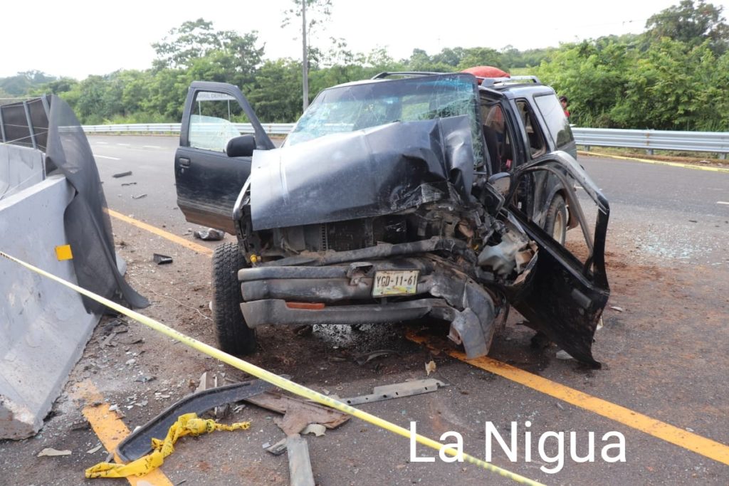 TRAGEDIA EN CARRETERA DEJA UN MUERTO Y DOS HERIDOS
