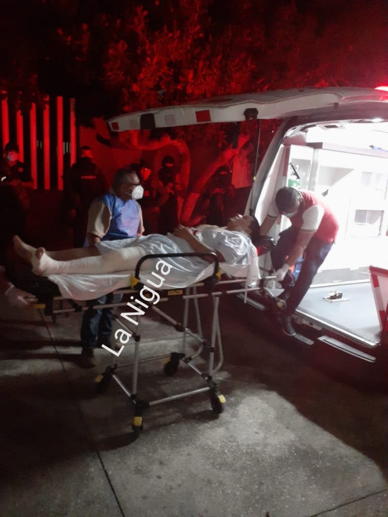 Aumenta a 3 muertos y 5 heridos