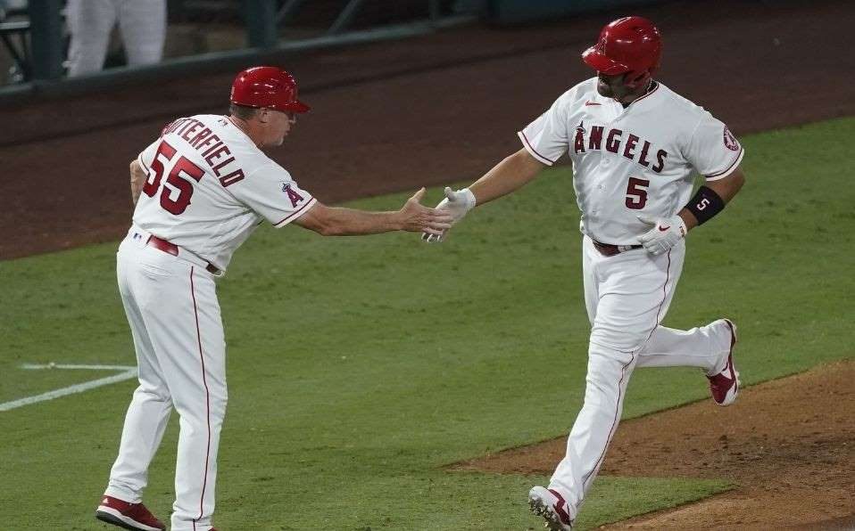 Pujols superó a Willie Mays con 162 jonrones en GL